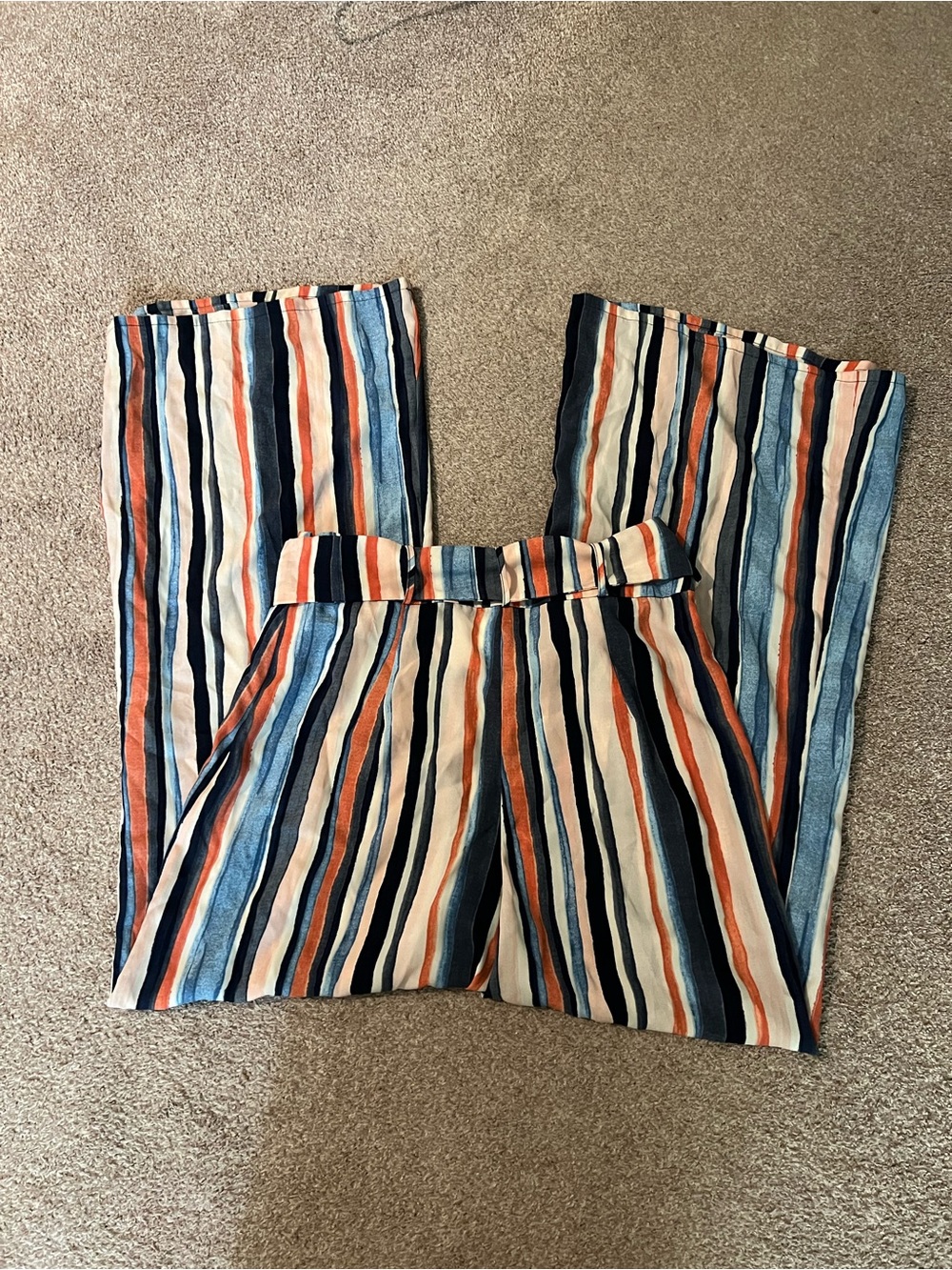 Bar III wide leg flowy pants